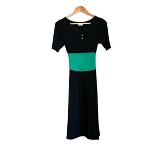 Leona Edminston black and green color black dress‎